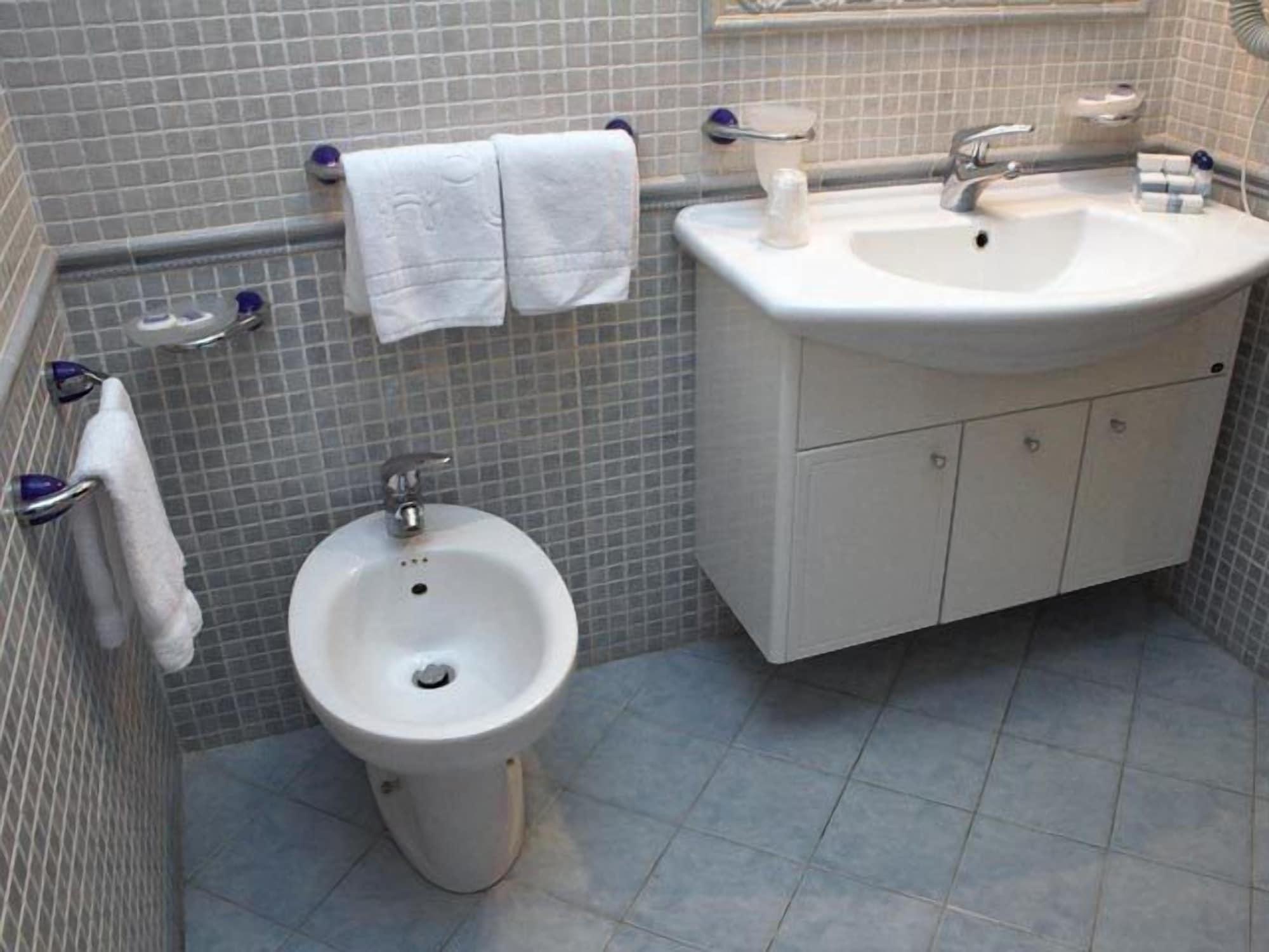 Hotel Apan Reggio di Calabria Buitenkant foto